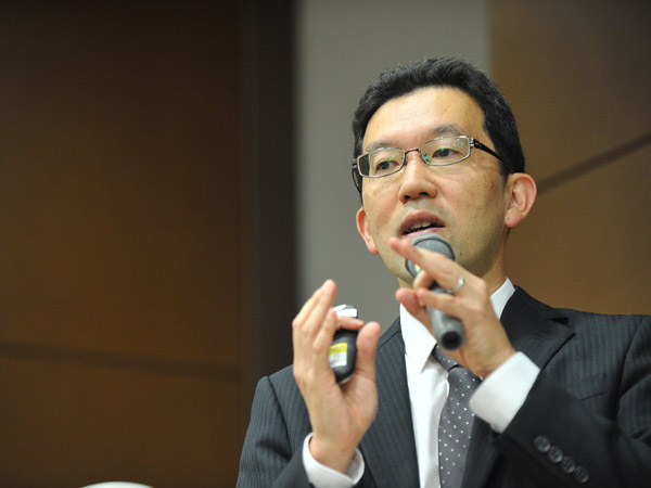 桜美林大学　山口創先生講演「アタッチメントを築くスキンシップの極意」